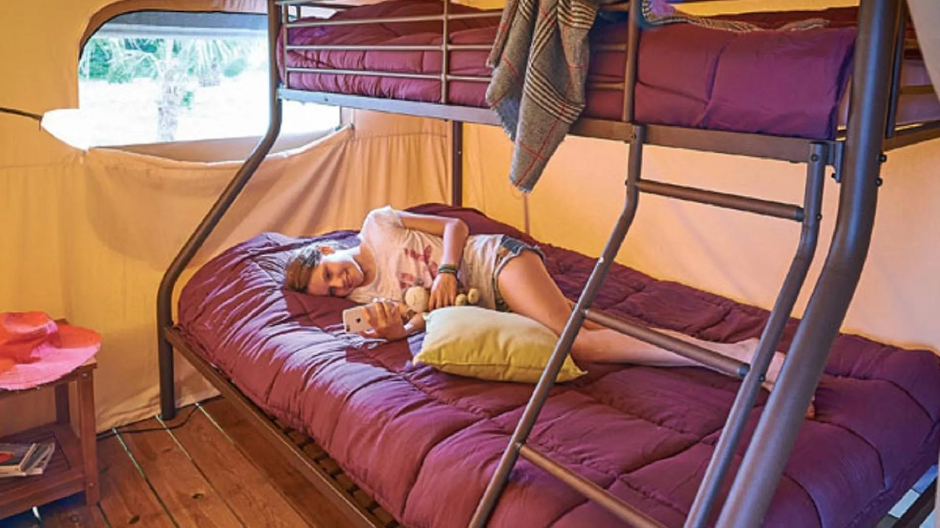 Camping Rural Montori Ultramort